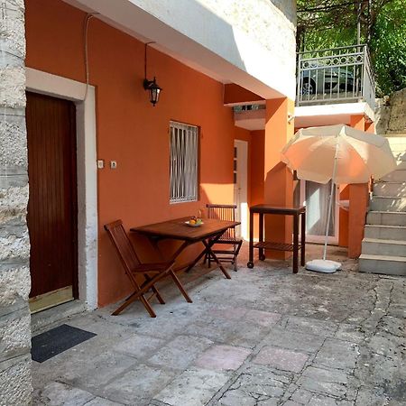 Villa Petrana Kotor Luaran gambar