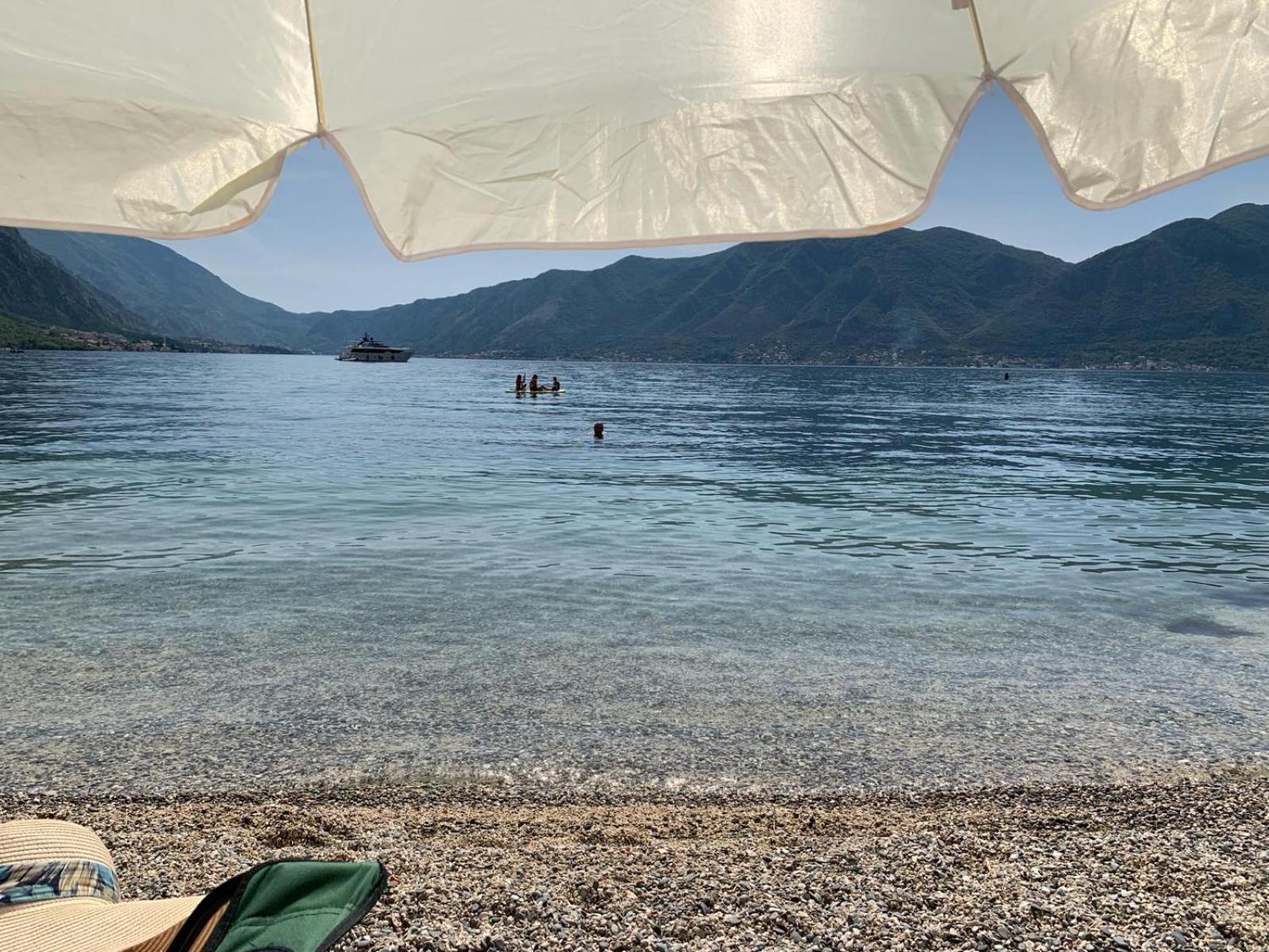 Villa Petrana Kotor Luaran gambar